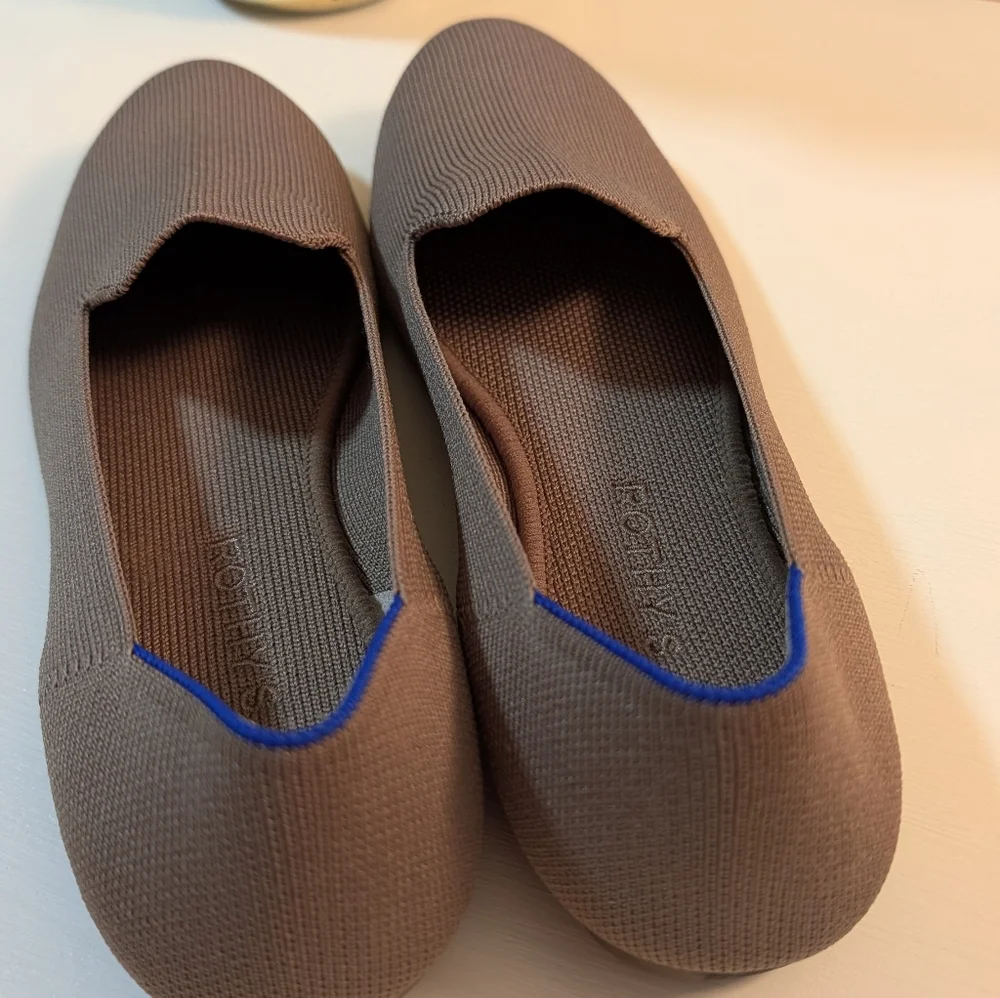 Rothys Brown Taupe Loafers Ladies Size 9 Almost New - Picture 5 of 12